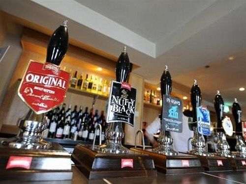 Warwick-on-Eden The Queen'S Arms Inn מראה חיצוני תמונה